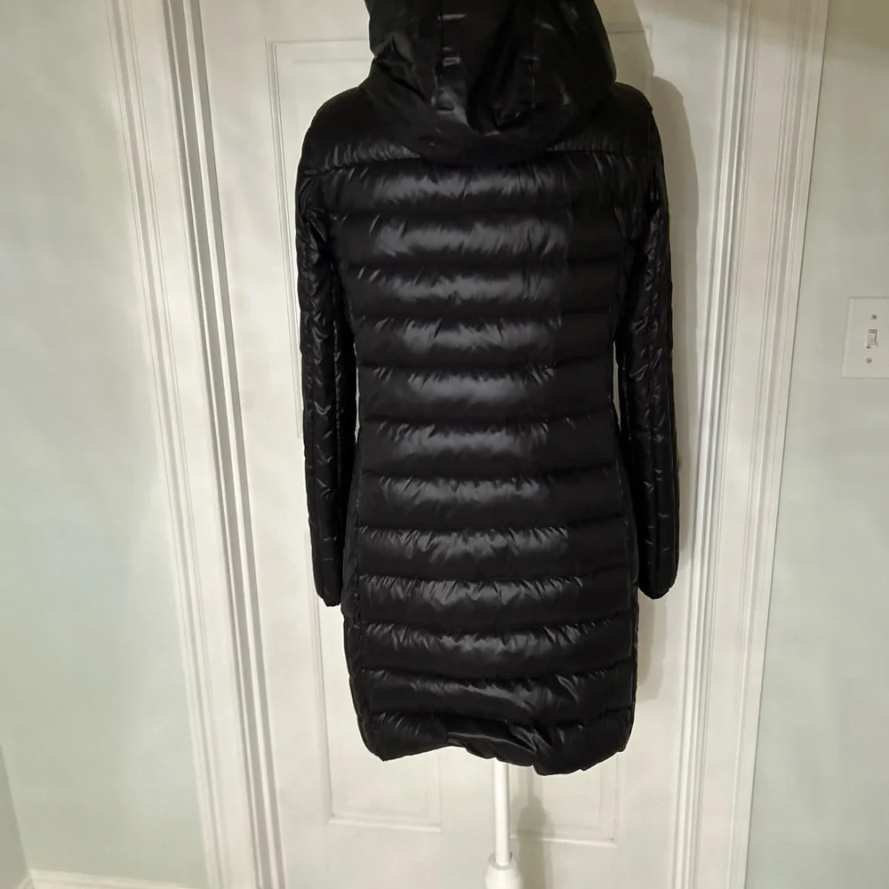 BEAUTIFUL & SOFT! Michael Kors Black Packable Hooded Down Jacket S gold hardware - Picture 4 of 11
